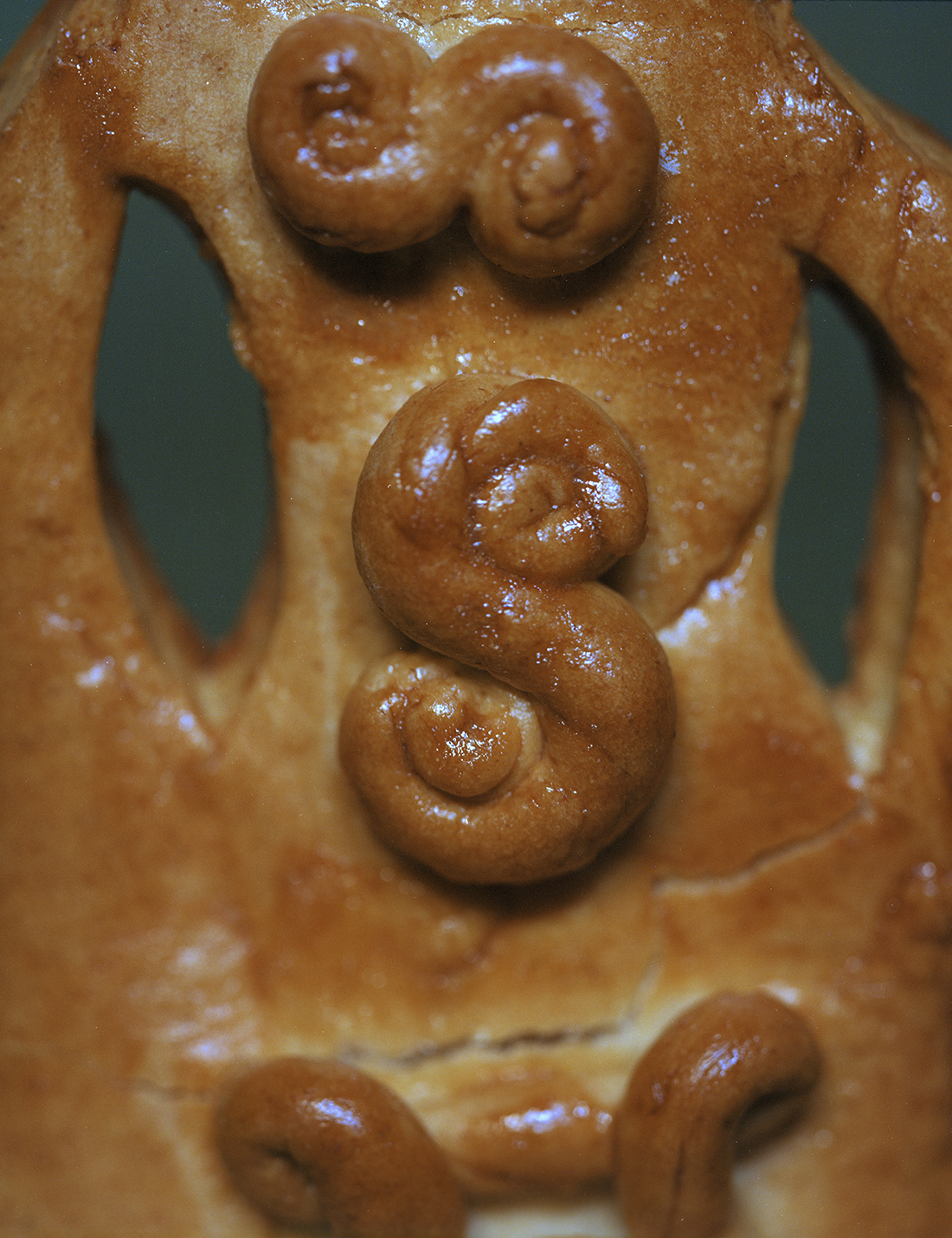 <p>2022/2024<br />
Family Constellations</p>
